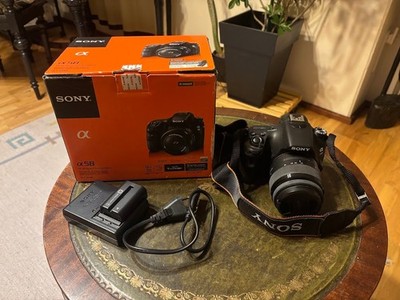 SONY SLT-A58K Kit 18-55mm sehr gut erhalten