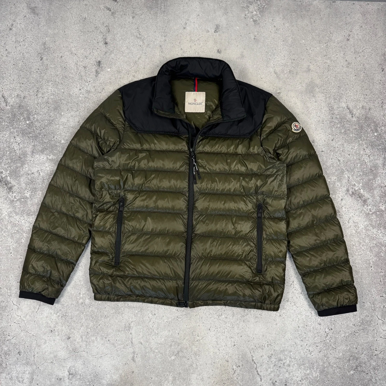 Moncler Silver piumino nylon kaki verde oliva uomo taglia 4 L