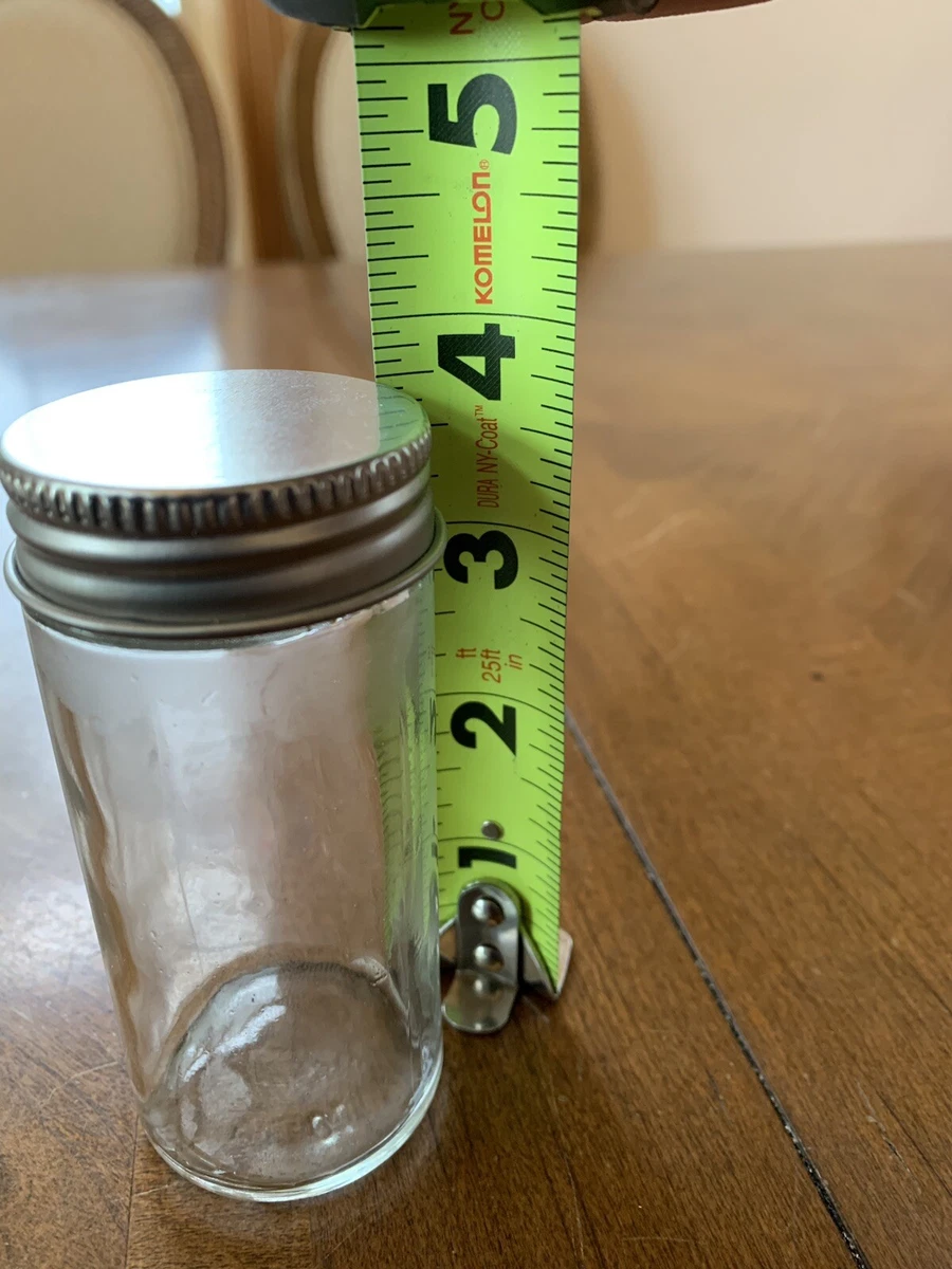 Plastic spice jars with 2024 sifter and cap