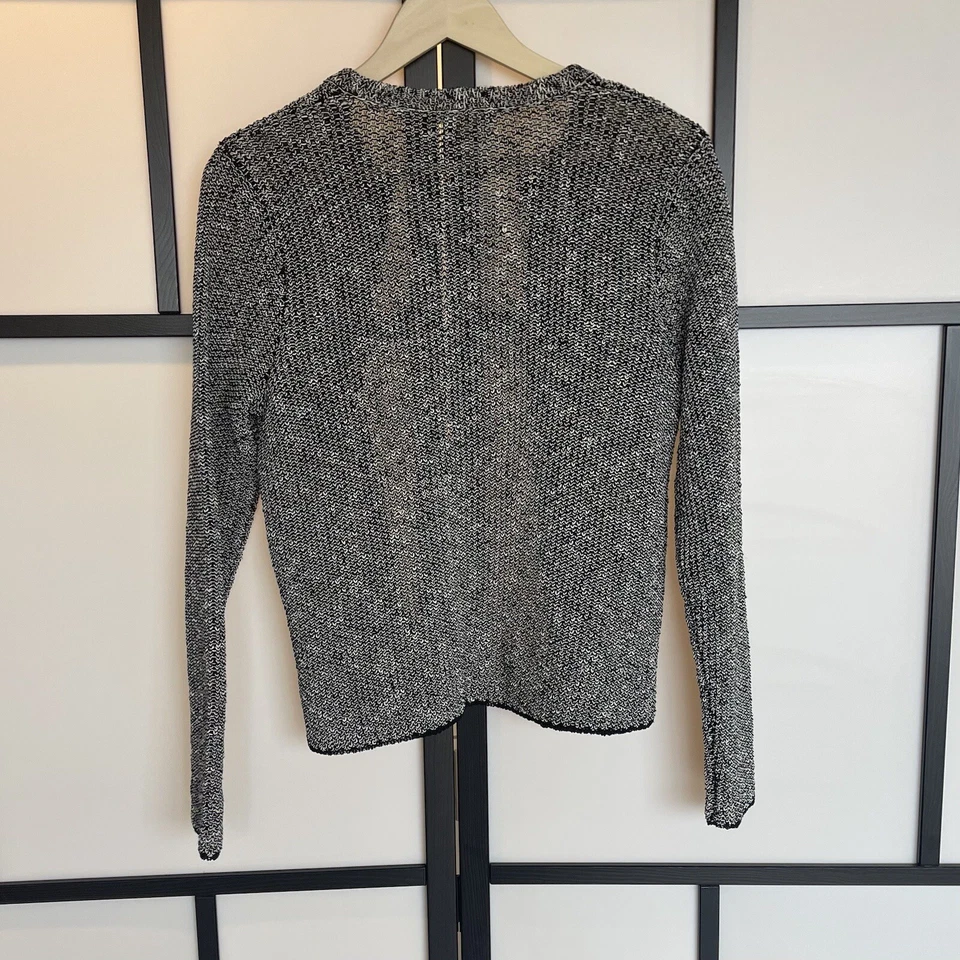 Cárdigan Eileen Fisher para mujer mediano pequeño tejido suéter frontal a presión. Foto 3 de 4