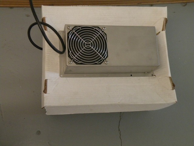 solid state thermoelectric air conditioner