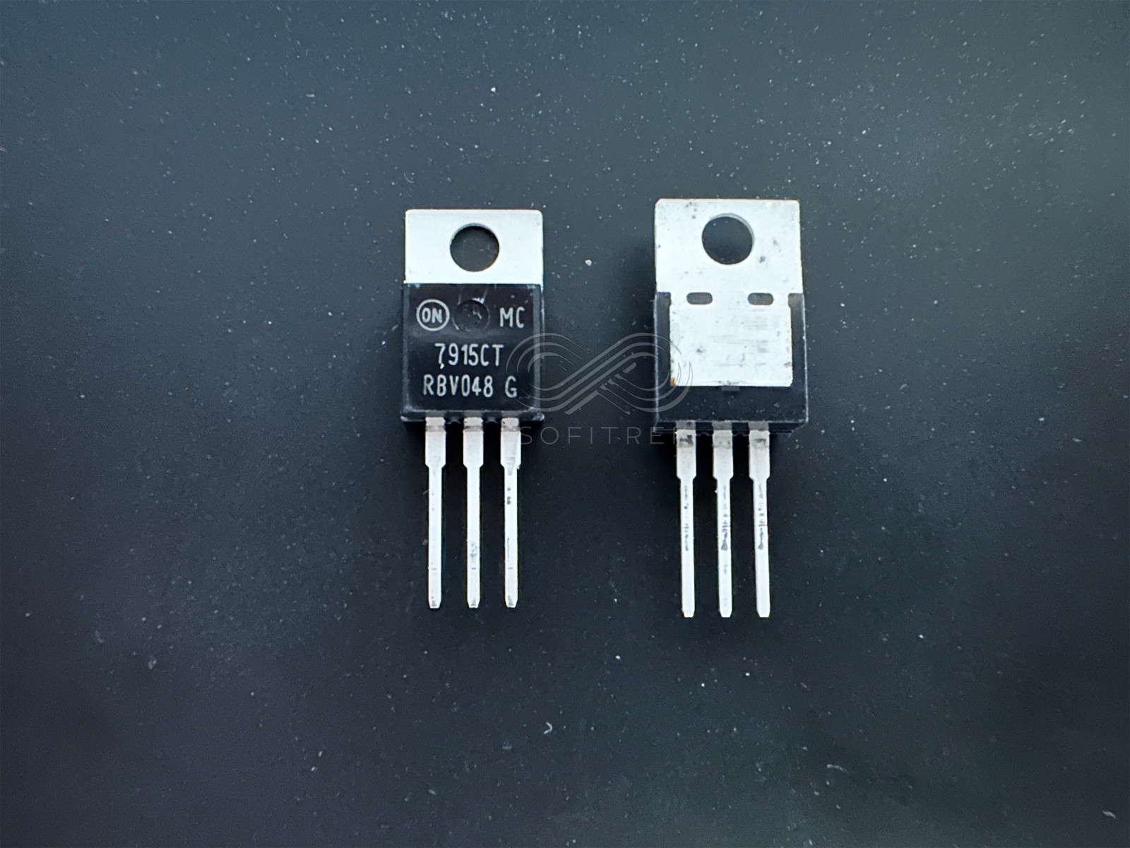 5PCS MC7915CT 7915CT  ON Semiconductor 15V 1A Negative Voltage Regulator TO-220