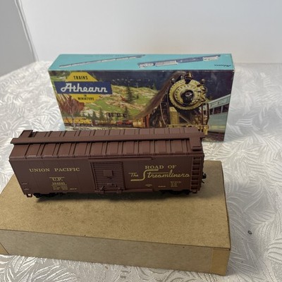ATHEARN HO 5012 UNION PACIFIC U.P. 184241 40' BOX KIT BUILT