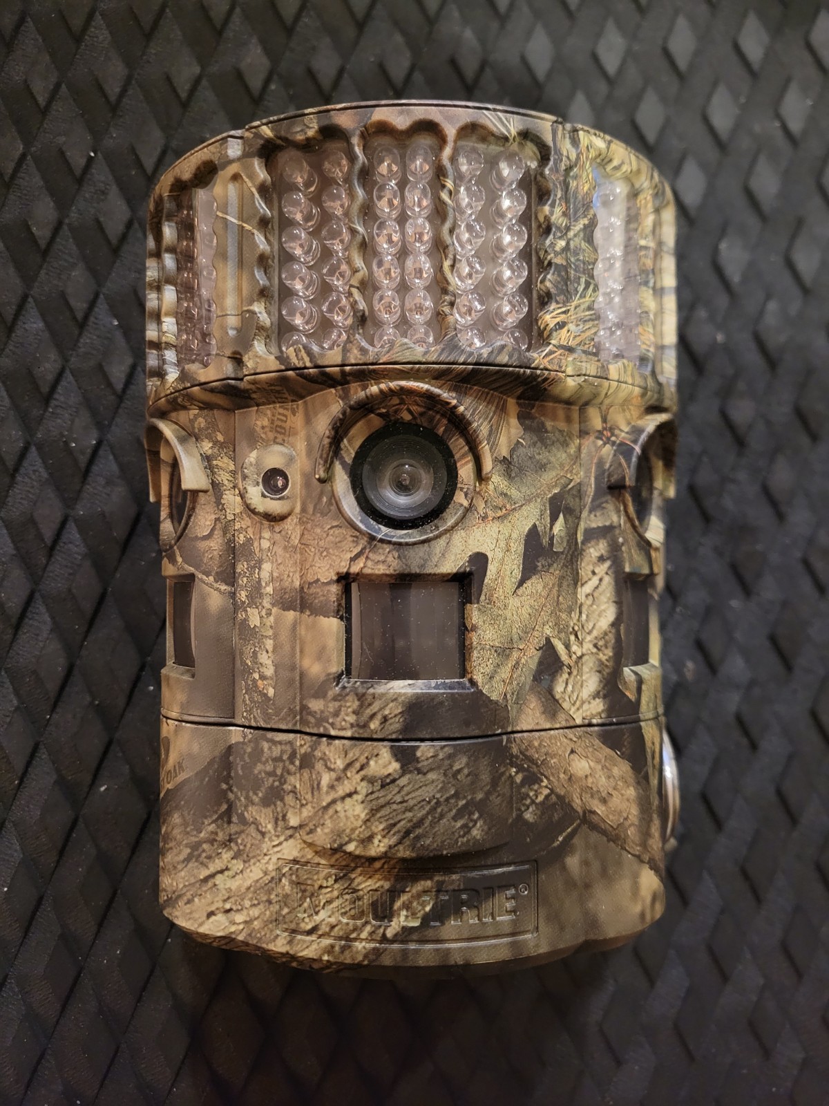 Trail camera - Moultrie 180i  Panoramic - See Details -