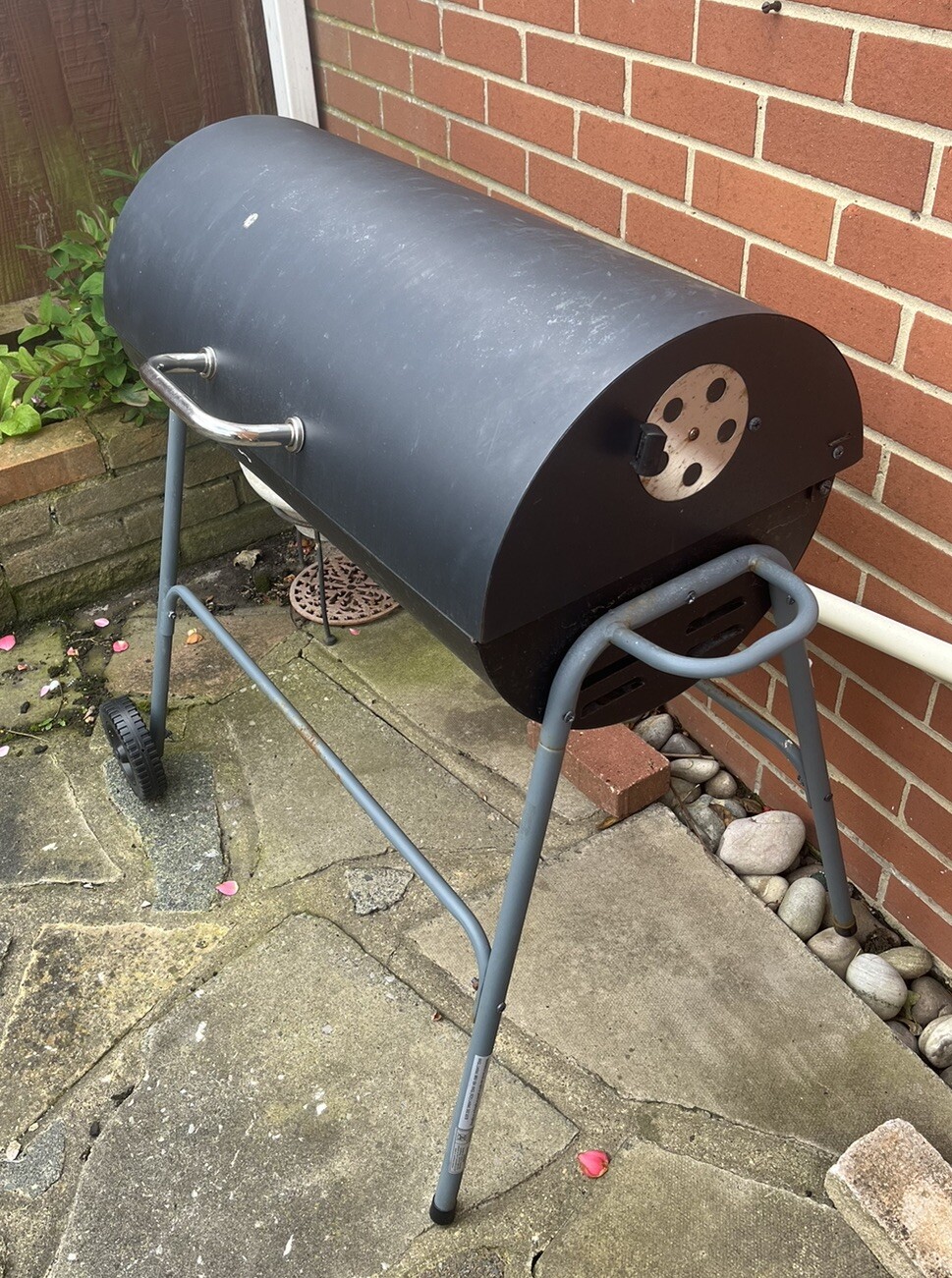 Texas Oil Drum Charcoal BBQ Grill Barbecue Warming Rack Portable Wheels