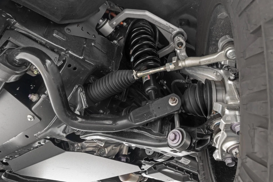 Kit de elevación Rough Country 3,5" para Toyota Sequoia 4x4 2023 Foto 4 de 4