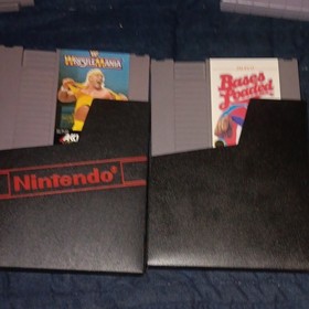 Nintendo NES Game Lot WWF WrestleMania (Acclaim) + Bases Loaded (Jaleco)