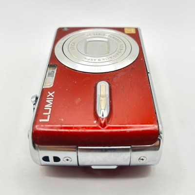 Panasonic LUMIX DMC-FX07 Digital Camera Red with New Battery Used