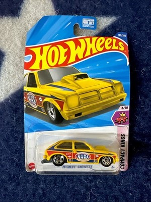 Hot Wheels 76 Chevy Chevette COMPACT KINGS 102/250 Yellow 3/10