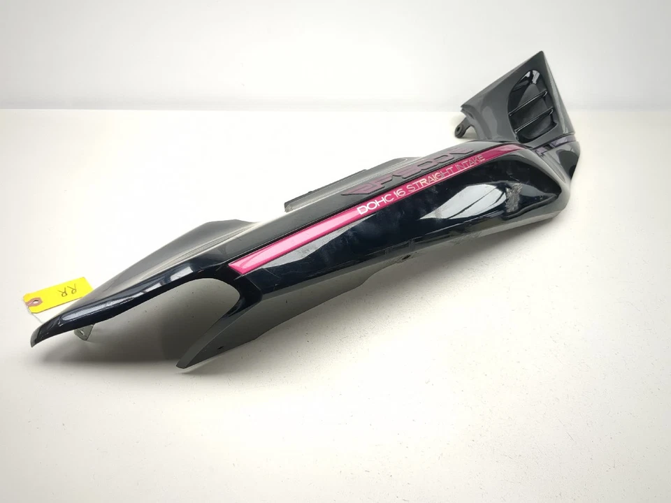 94-99 Panel de cubierta de carenado trasero derecho Suzuki RF 900 RF900R 47111-31E00 Foto 2 de 4