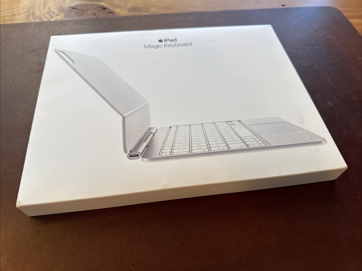 Apple iPad Magic Keyboard Case for iPad Pro 11-inch (M4) White