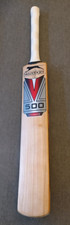 Slazenger V500 ULTIMATE Cricket Bat 2lb 5oz SH Lightweight