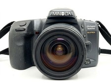 Minolta Dynax 500si Super Noir Bon + Tamron 28-200mm f/3.8-5.6 Kit Reflex 35mm