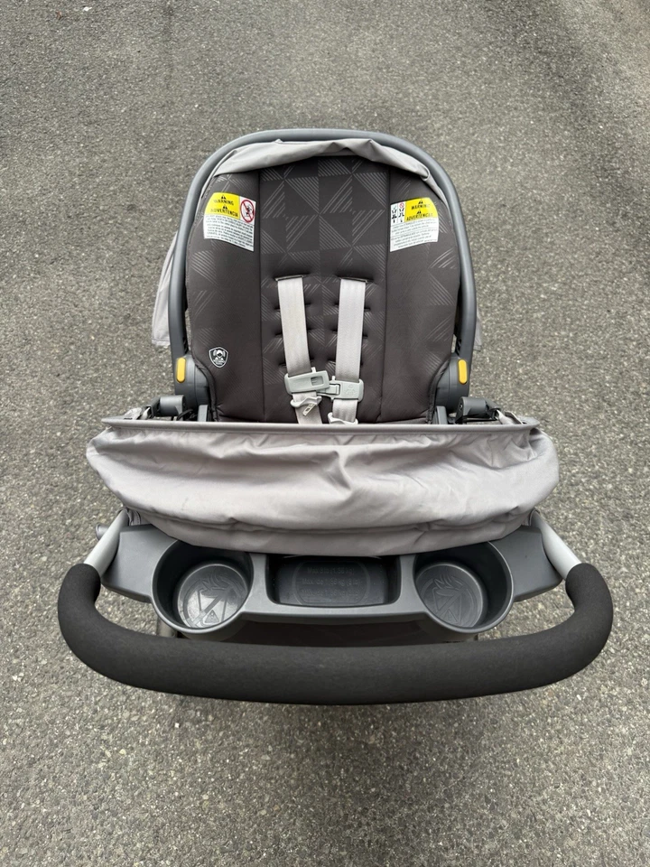 Gracobaby 3-in-1 Storller Baby Carrier Newborn to Toddler Free Car base & Mirror - Image 4 of 4