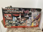 HASBRO TAKARA 1985 TRANSFORMERS G1 METROPLEX BASE COMPLETE GREAT CONDITION