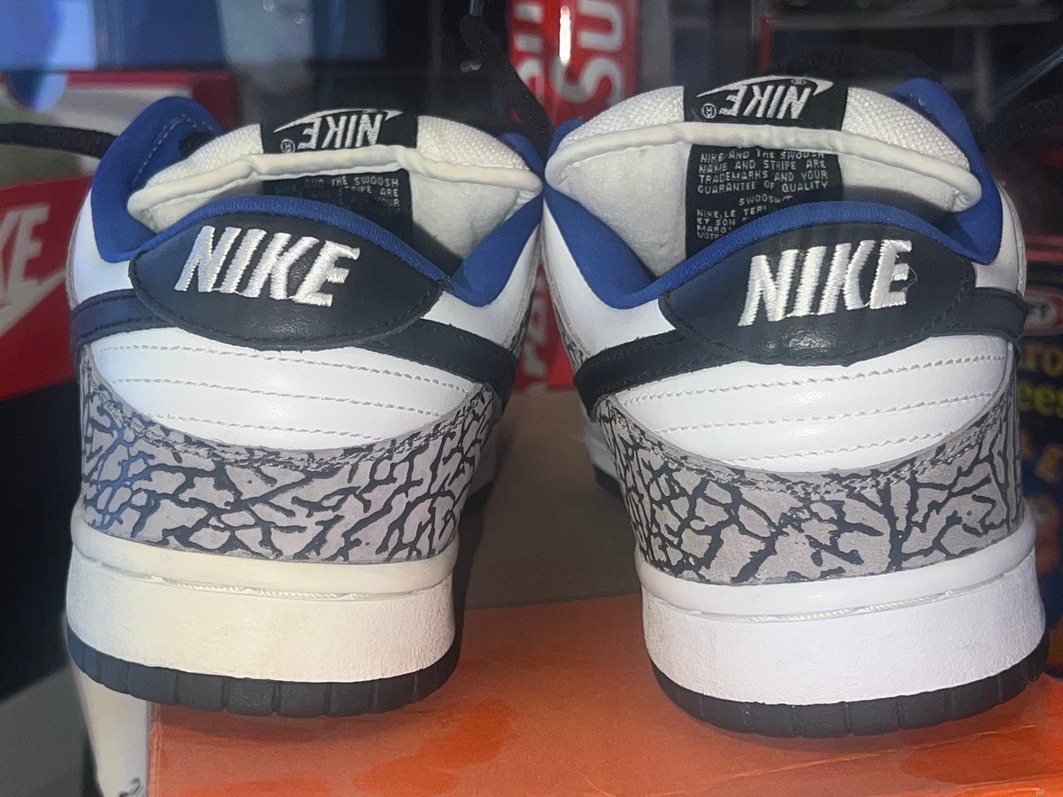 Nike Dunk SB Supreme White Cement 2002 new with defectssize Nike Dunk SB Supreme White Cement 2002 new with defectssize