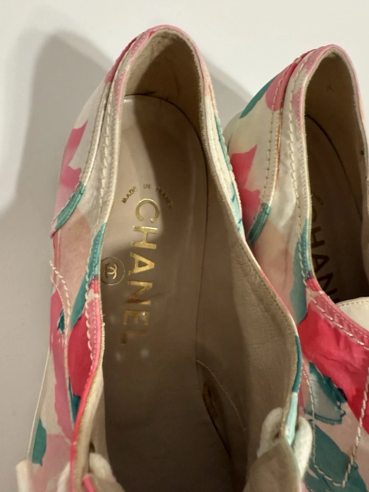 Zapatos Chanel Rosa Floral Logo CC 37 De Colección Foto 4 de 4