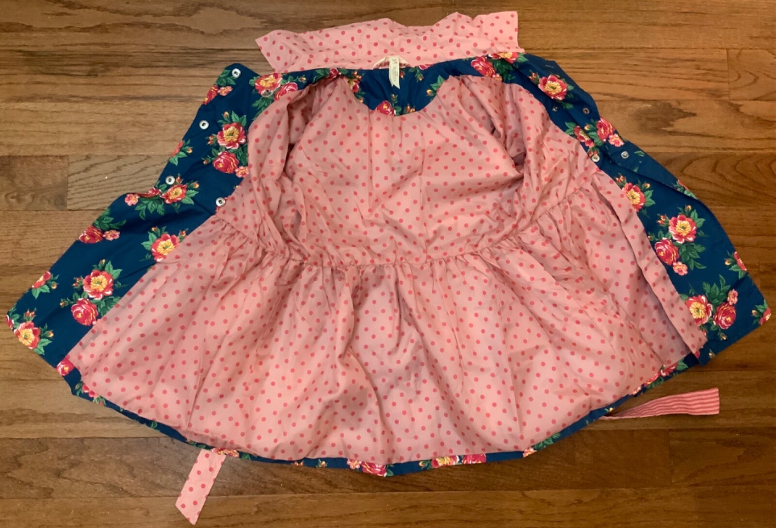 Picture 3 of 4