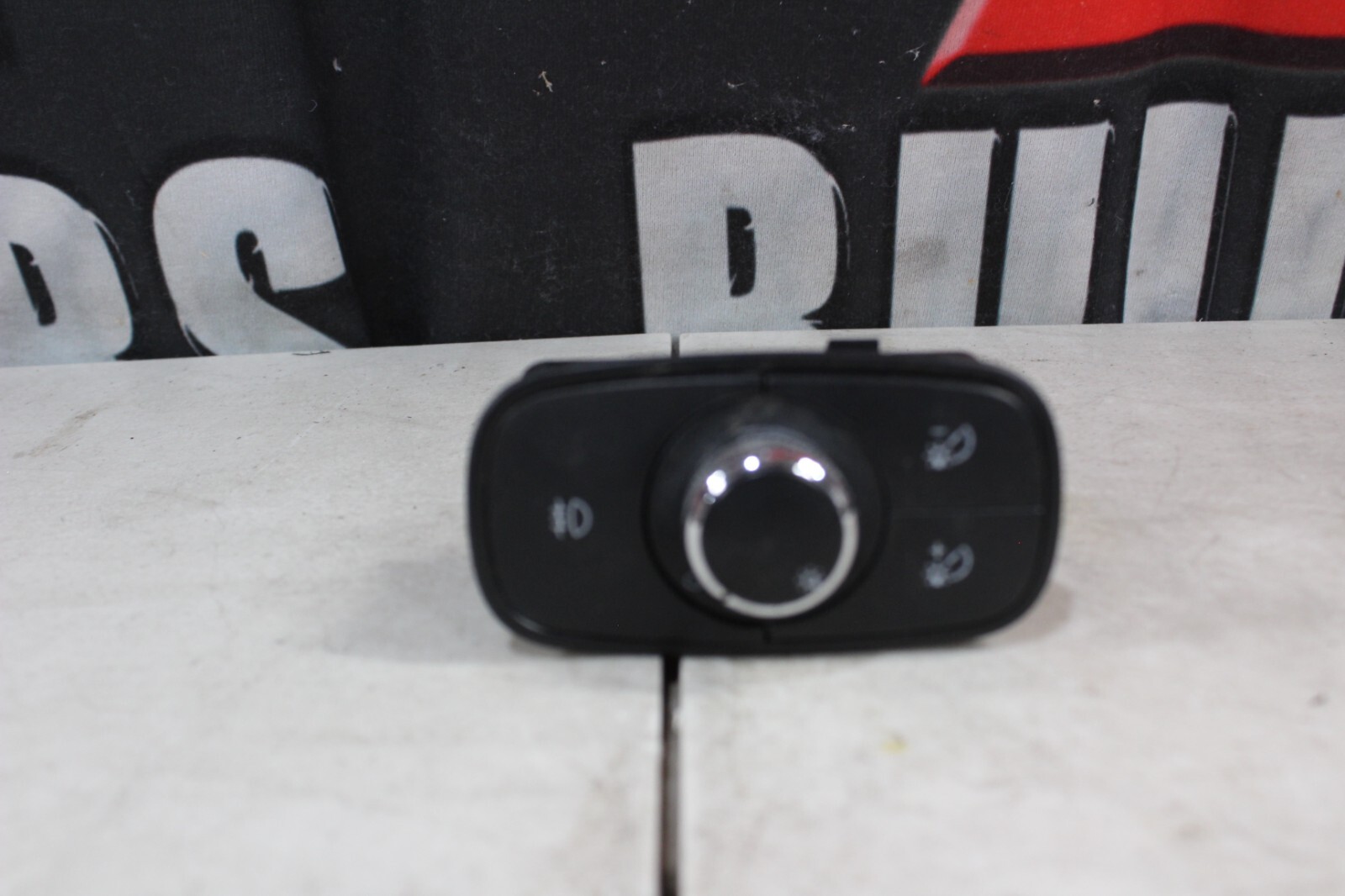 2006 (04-10) BENTLEY CONTINENTAL  LIGHT SWITCH