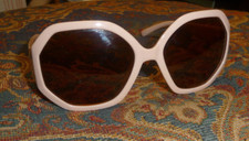 Vintage Early 1970's,HANG TEN Women/MTF Sunglasses,minimul marks on lenses
