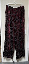 ST. JOHN Viscose  Silk Palazzo Pants In Black  Maroon Floral Wide Leg Pants L