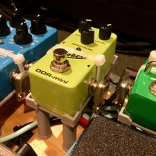 Nobels Mini Frame and Risers 94mm x 43mm