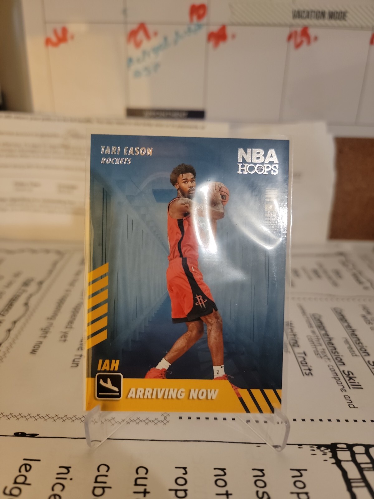2022-23 Panini NBA Hoops Tari Eason Arriving Now Holo #17 Houston Rockets