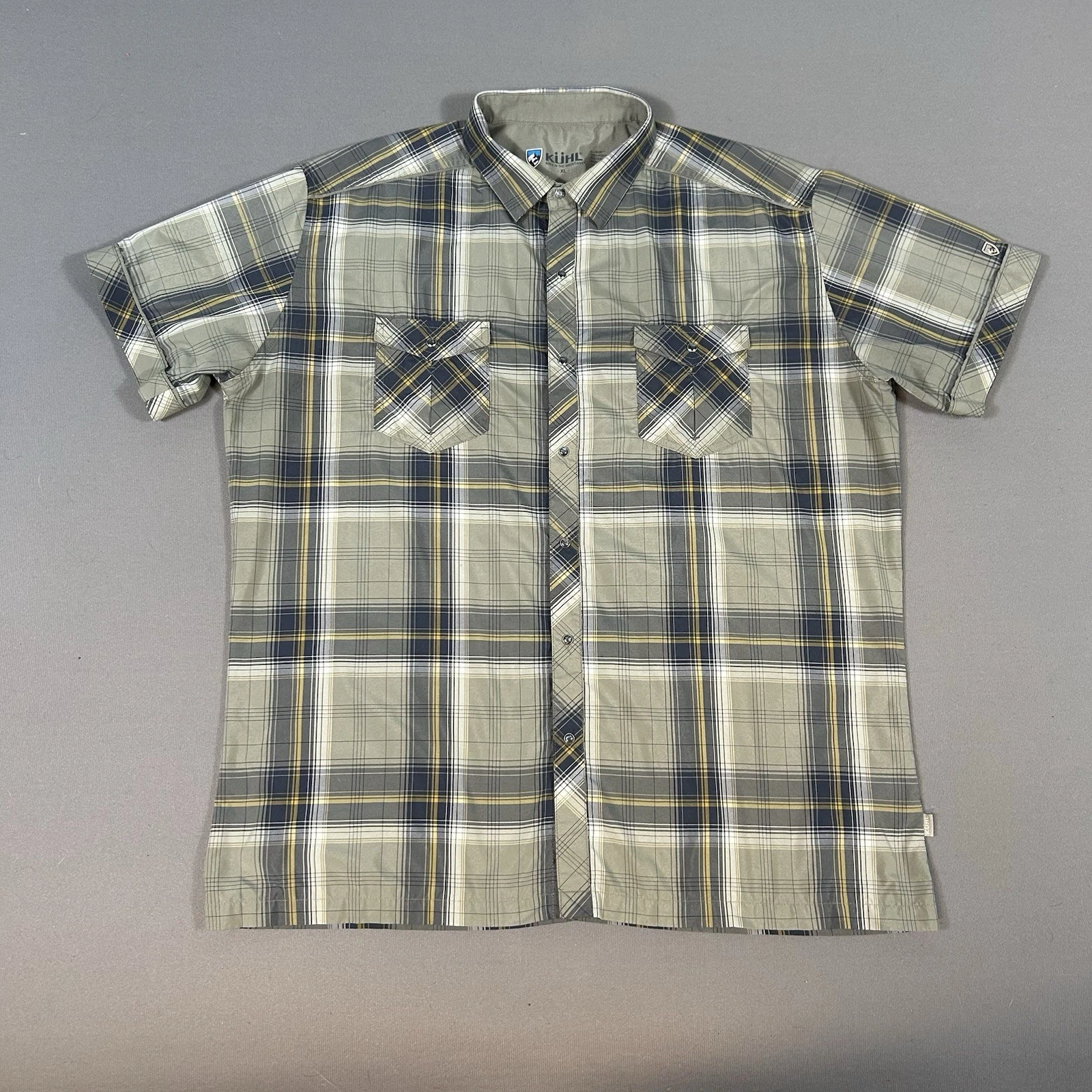 KUHL Eluxur Shirt Mens XL Gray Plaid Pearl Snap Button Up Short Sleeve Hiking
