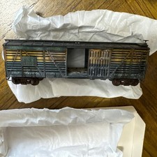 Wagon stock bois CNW échelle HO bétail 40’ intérieur et extérieur patiné