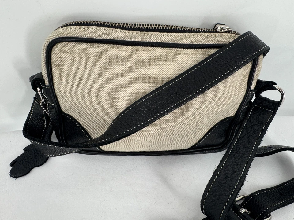 Vintage 90s Roots Canada Beige Canvas Leather Camera Bag Crossbody Purse Handbag - Image 2 of 4