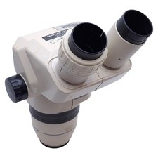 Olympus SZ3060 Testa Microscopio Stereo, Mag: da 0,9x a 4x, Distanza Funzionante: 110mm
