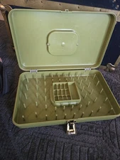 Vintage Green Plastic Wilson Wil-Hold Sewing Box & Thread Storage Case USA