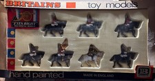 britains toy soldiers boxed set 7835