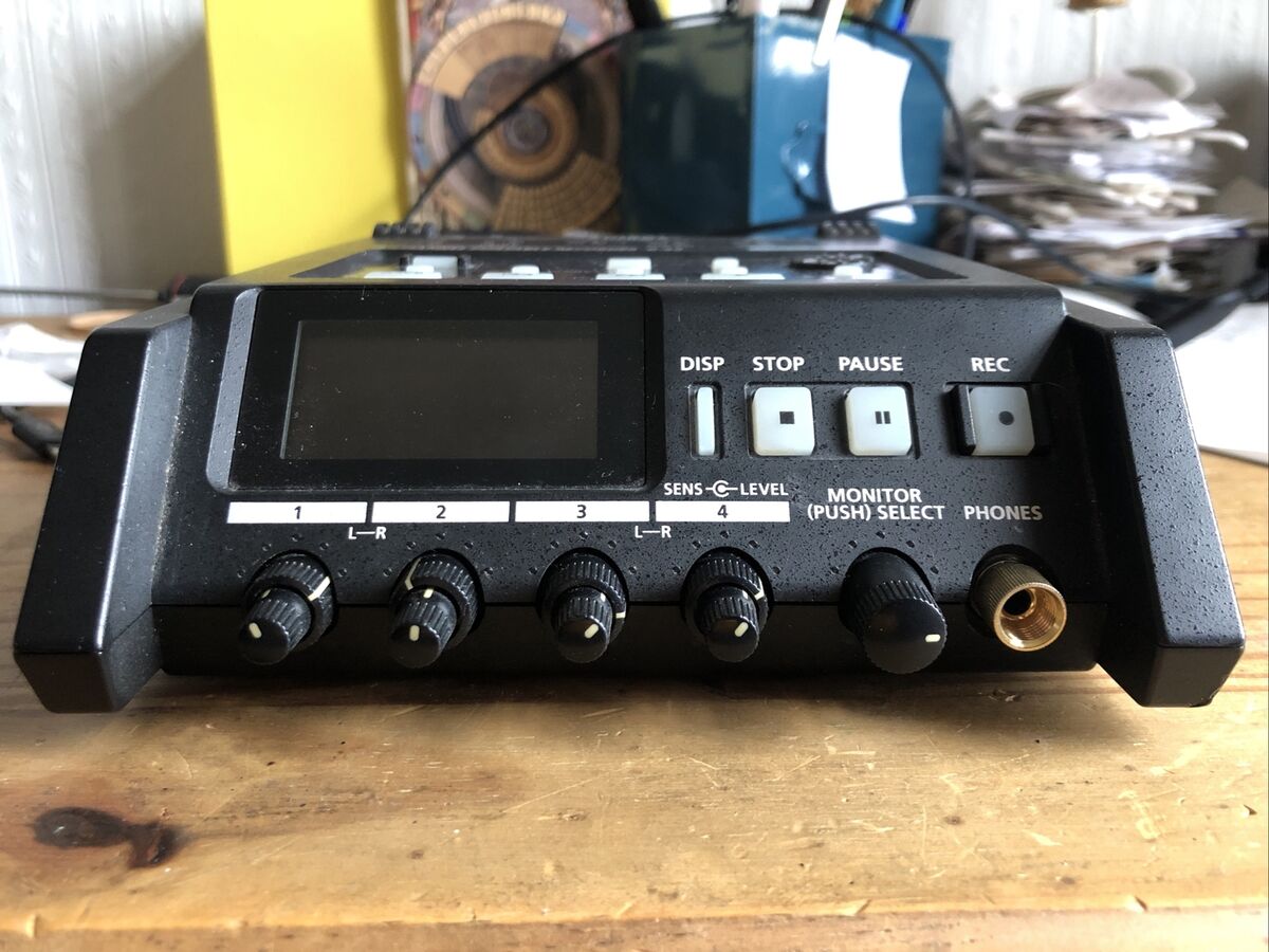 Roland Edirol R44 Portable Digital 4 Track Recorder | eBay Roland Edirol R44 Portable Digital 4 Track Recorder | eBay