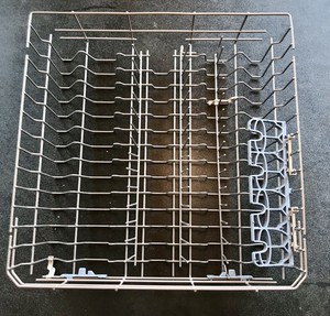 whirlpool dishwasher model wdt710paym6