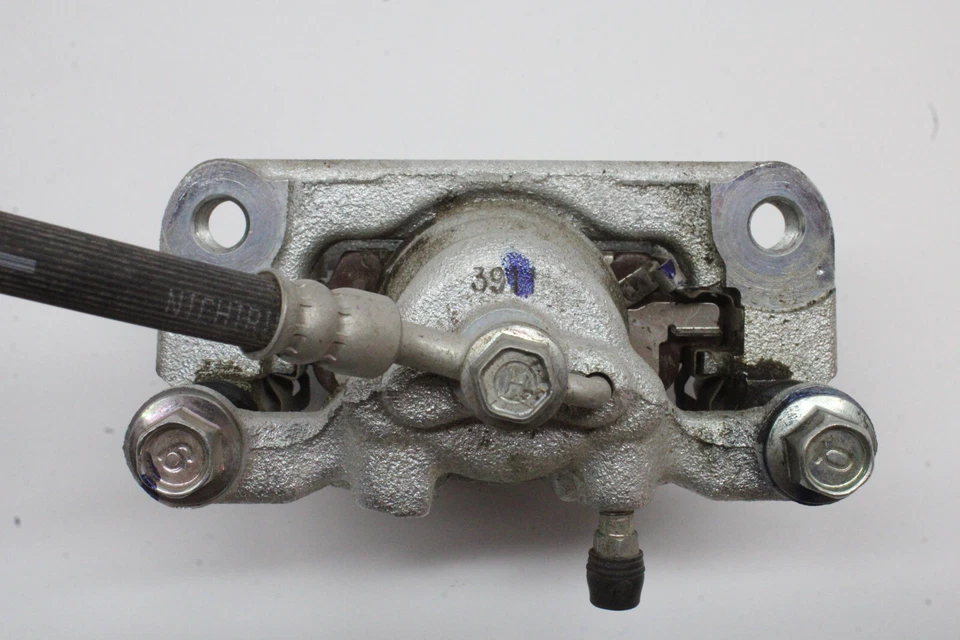 PINZA FRENO TRASERO IZQUIERDO NISSAN ALTIMA SR 2024 D4010-6CA3B OEM 23-25 Foto 3 de 4