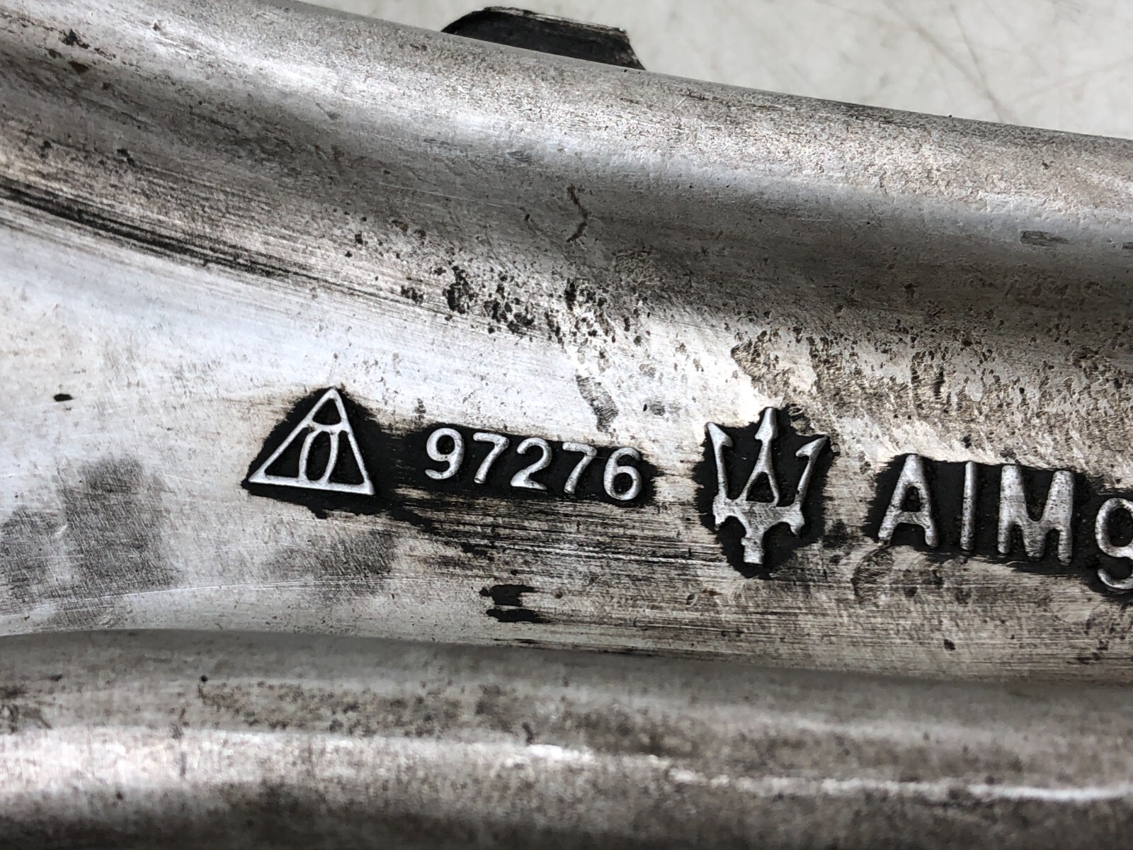 2017-2023 MASERATI LEVANTE S AWD RIGHT PASSENGER FRONT LOWER CONTROL ARM OEM.