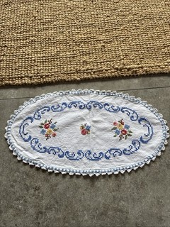 Tischdecke Baumwolle Bestickt Stickerei Blumen Vintage 56x29 cm