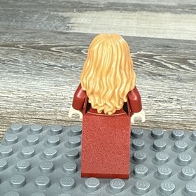 Lego Elizabeth Swann Turner 4181 Pirates of the Caribbean Minifigure *read*
