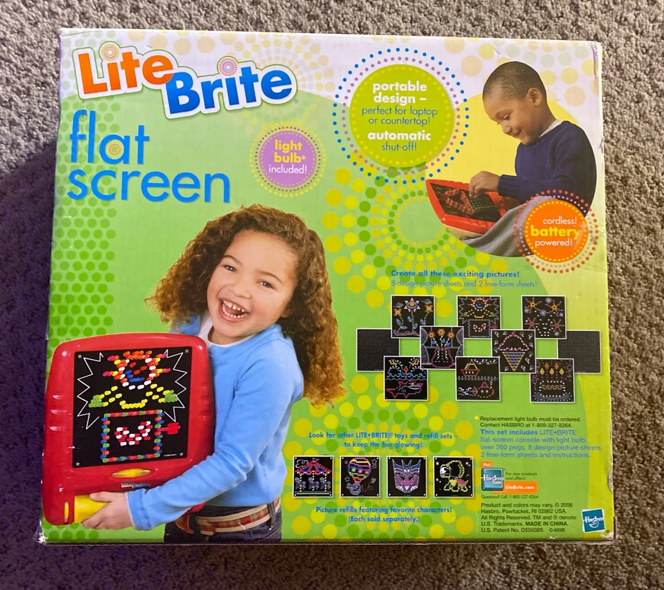 Hasbro Lite Brite Flat Screen Red Battery Powered Classic Toy 2006 - Image 2 of 4