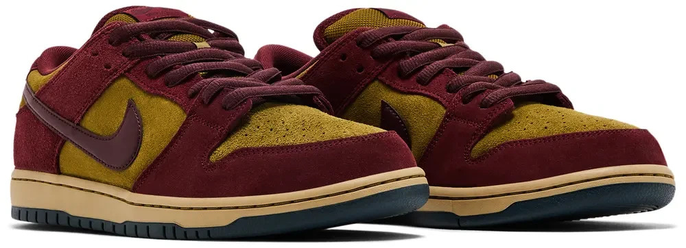 Dark Team Red/Burgundy Crush/Olive Flak/Parachute Beige/Armory Na