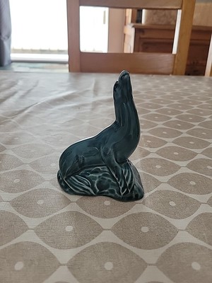 Poole Pottery Seal on Rock Figurine - Vintage Ornament Height 12cm natural pose