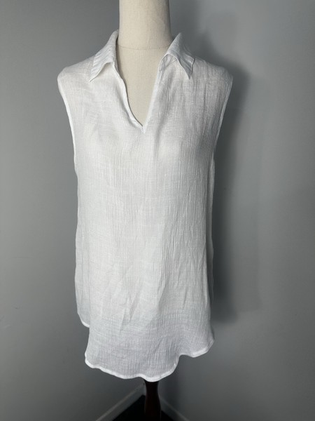 Caroline Morgan White Sleeveless Blouse Size 12 Collared Lightweight Top