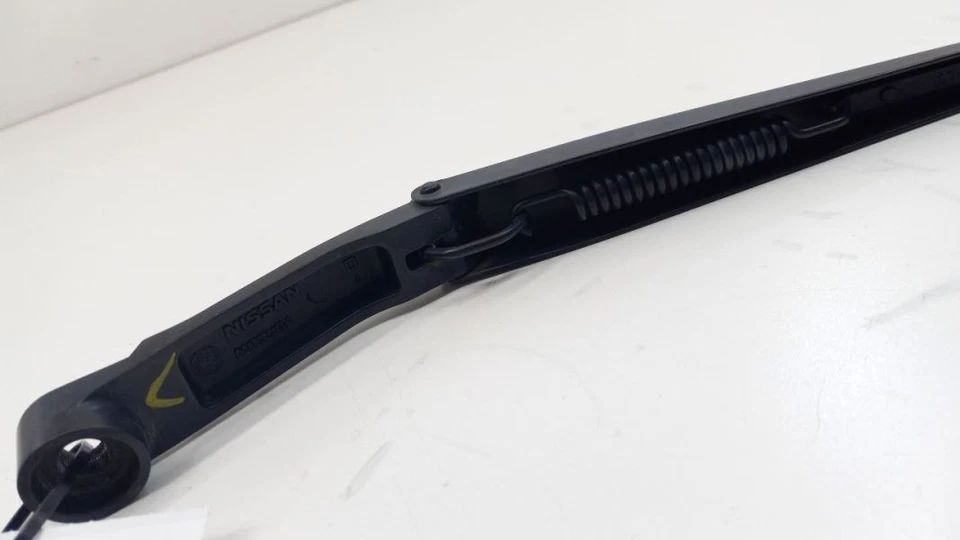 Cierre maletero Nissan Versa 2008 2009 2010 2011 2012 Foto 4 de 4