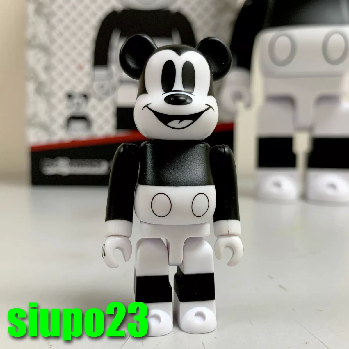 Medicom 400% + 100% Bearbrick ~ Mickey Mouse 2020 Black &