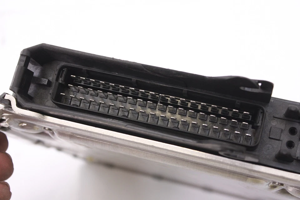 Computadora motor Porsche 911 964 C2/C4 3.6 (1989-1994) OEM BOSCH ECU DME Foto 3 de 4