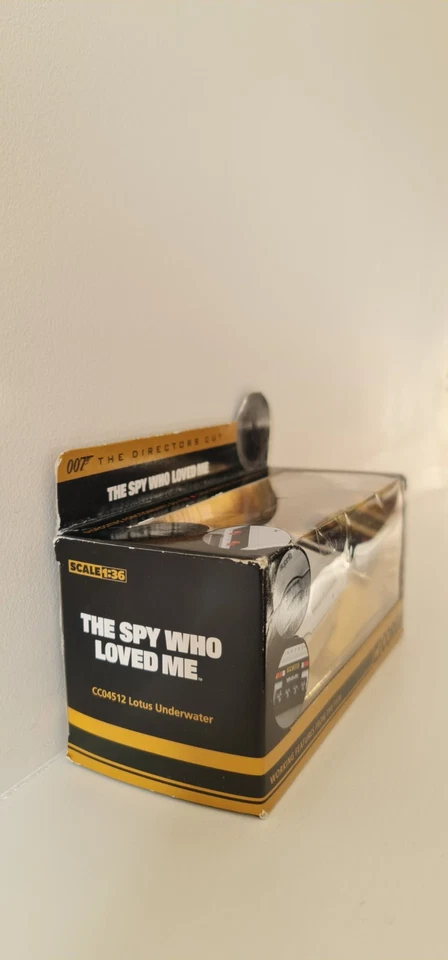 Corgi 1:36 James Bond Lotus Esprit Underwater Car CC04512 – Spy Who Loved Me - Image 4 of 4
