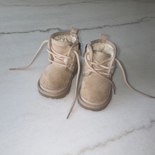 UGG Kids Suede Chukka Boots Beige Lace-Up Side Zip Lined US 6 EU 22