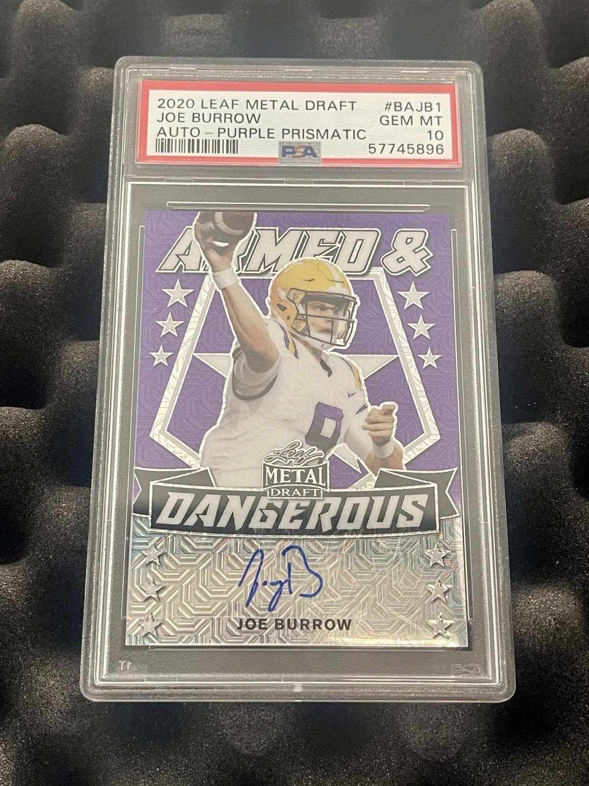 Joe Burrow Leaf Metal Draft Autographs #BAJB1 Purple Prismatic