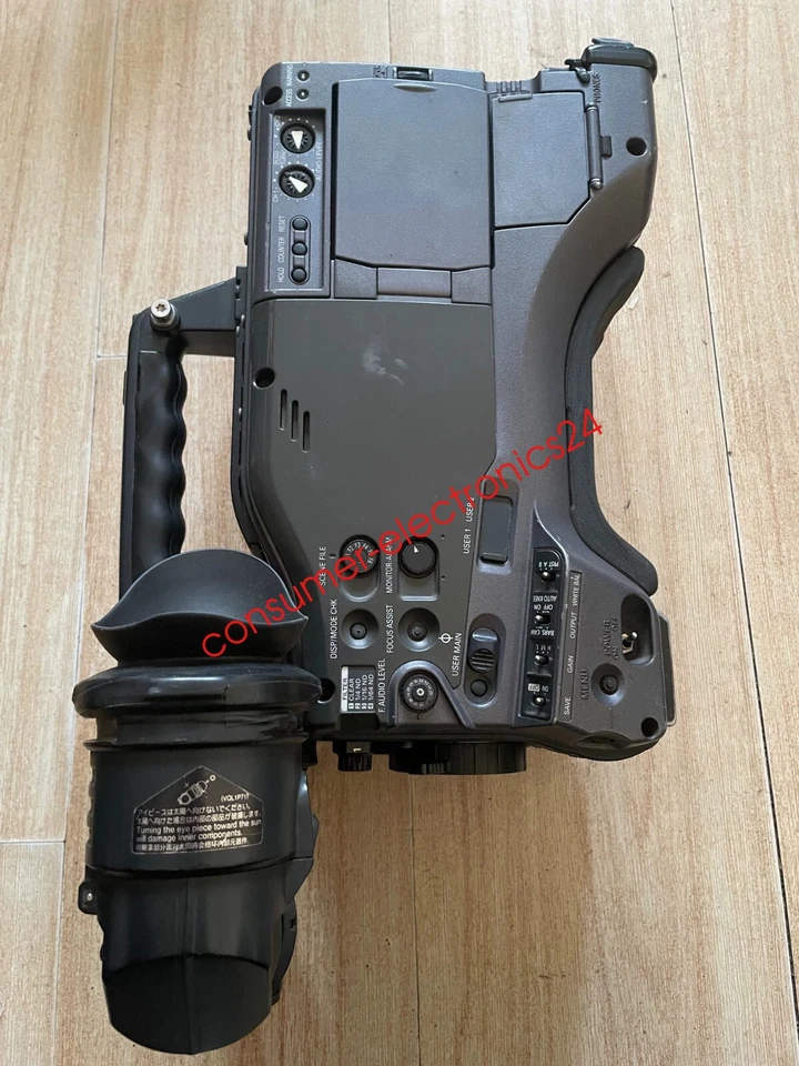 Probada - Videocámara Panasonic AG-HPX500MC P2HD con lente Fujifilm A20*8,6 a través de DHL Foto 3 de 4